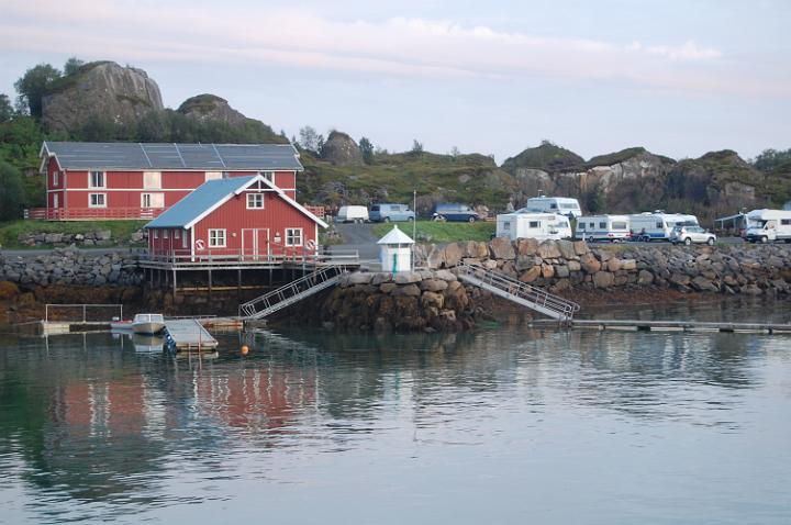 Isole Lofoten8.JPG - AI PIEDI DELLA RUPE